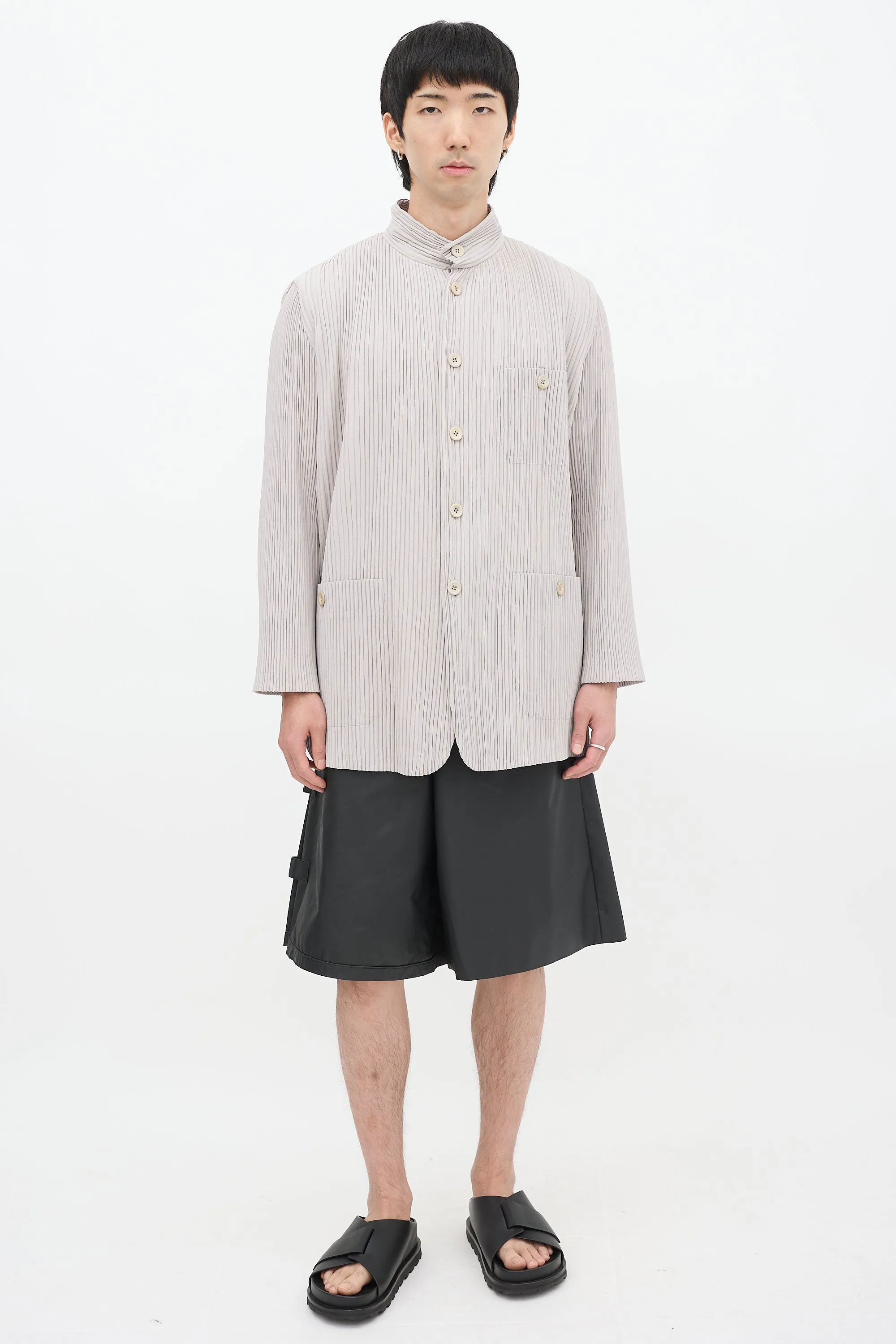 Grey Pleated Three Pocket Padded Jacket