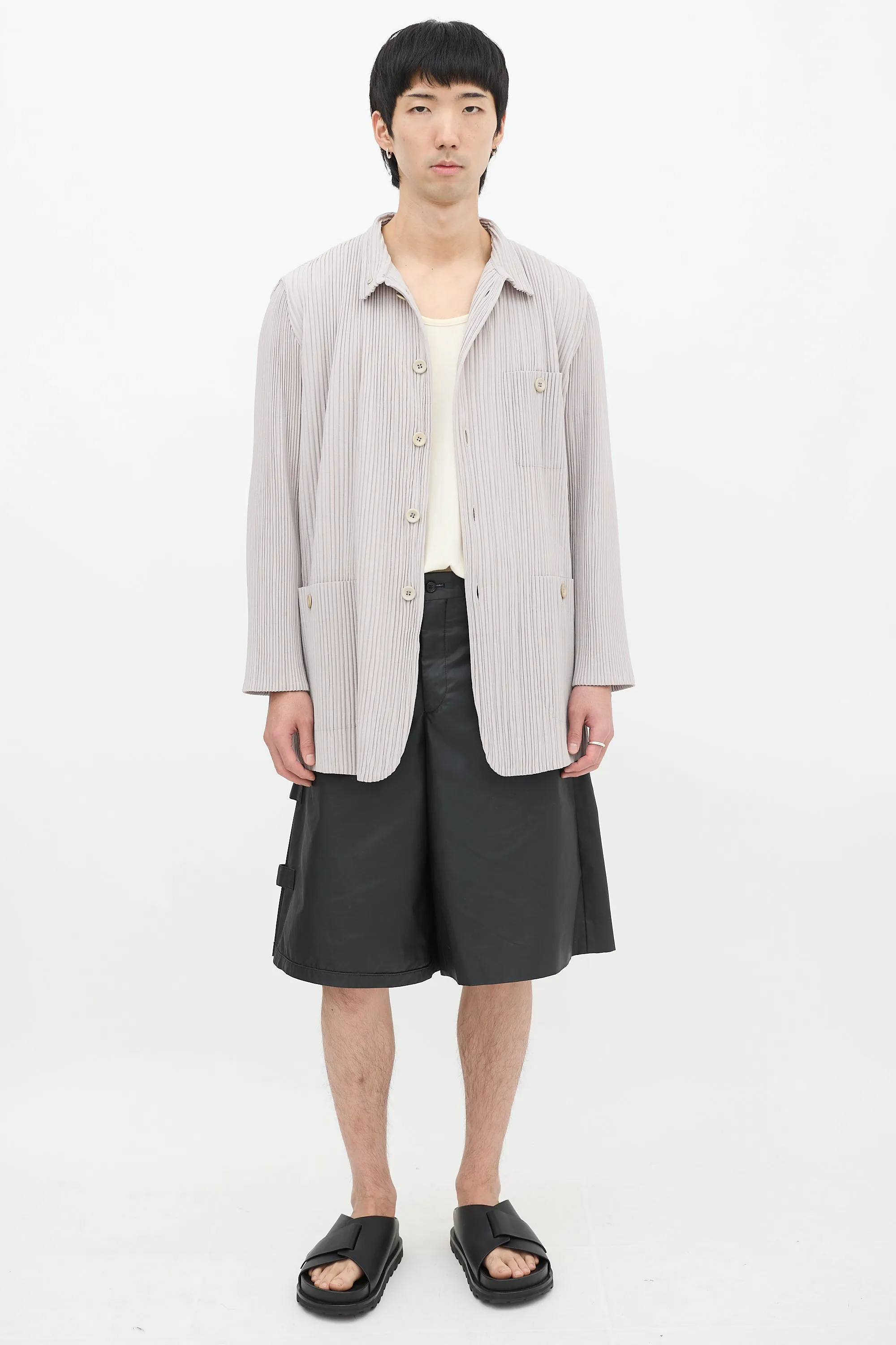 Grey Pleated Three Pocket Padded Jacket